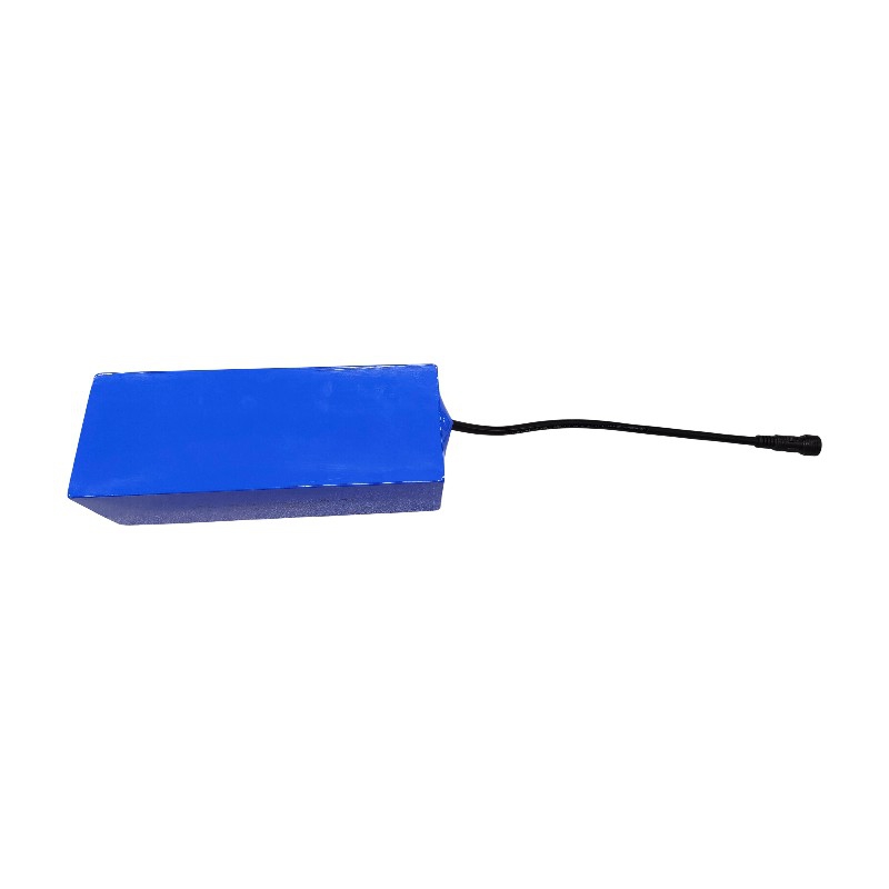12.8V24Ah 太阳能路灯锂电池